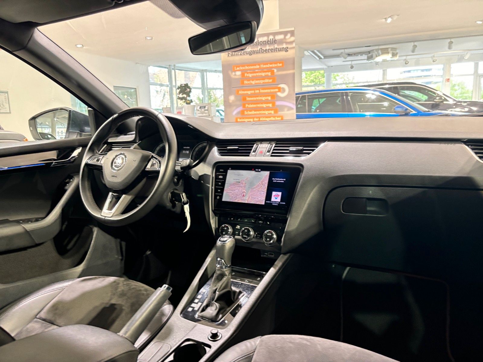 Skoda Octavia Combi L&K 4x4 DSG AHK ACC LED PARK KAM foto 11