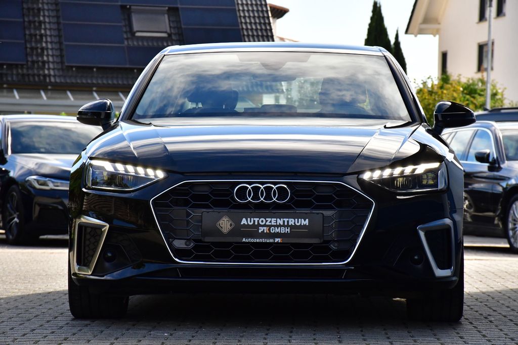 AUDI A4 2024