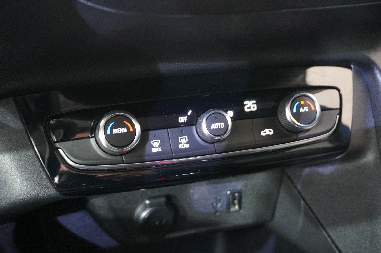 Fahrzeugabbildung Opel Corsa-e F 7KW EDITION NAVI/KAMERA/VIRTU/PDC/DAB+