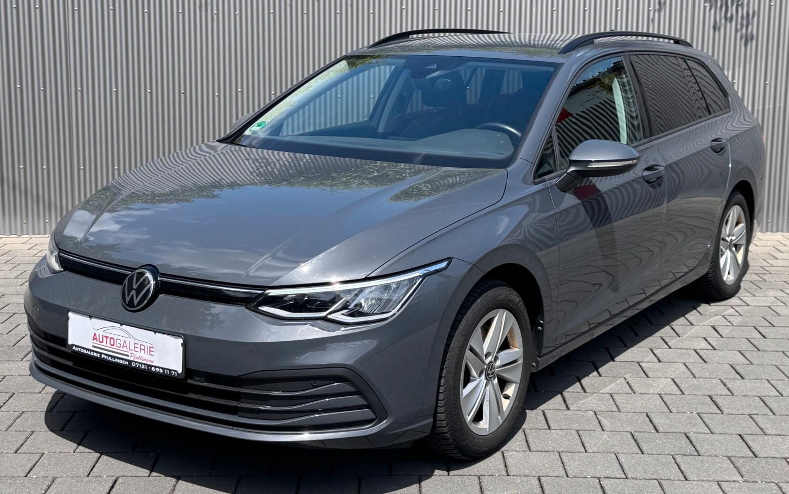 Volkswagen Golf VIII Variant Life ACC SHZ LED