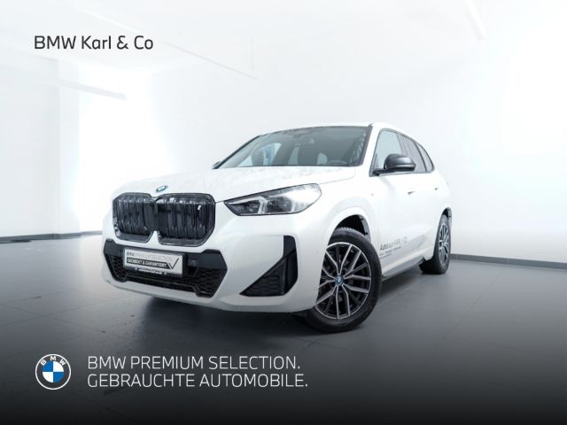 BMW iX1 xDrive30e M-Sport AHK Ad. LED Pano H/K