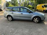 Ford Focus 1.6 - Ford Focus aus 2005: 1.6