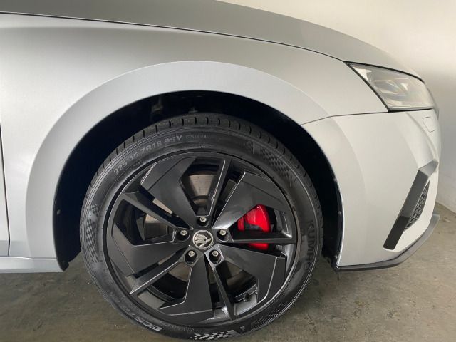 Octavia IV Combi RS 1.4 TSI iV DSG PANO+MATRIX