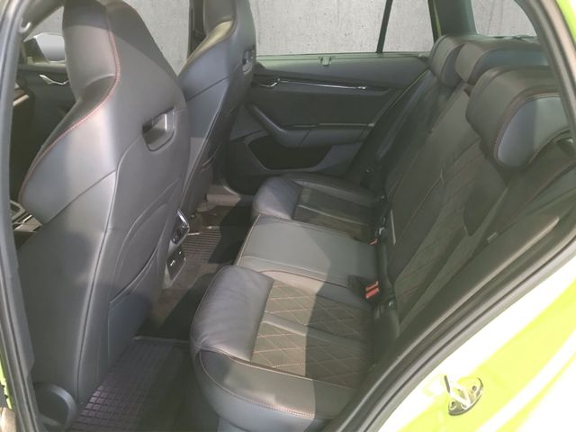 Octavia Combi RS Plus 2.0 TDI 4x4 DSG*AHK*