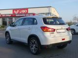 Mitsubishi ASX 1.6 MIVEC Diamond Klimaaut. Kamera USB AUX - Mitsubishi ASX: Weiß