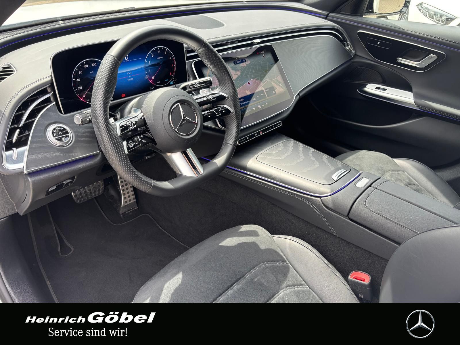Fahrzeugabbildung Mercedes-Benz E 200 AMG-ADV LED DIST AMB+ WP NP TW SHA KLG SPI