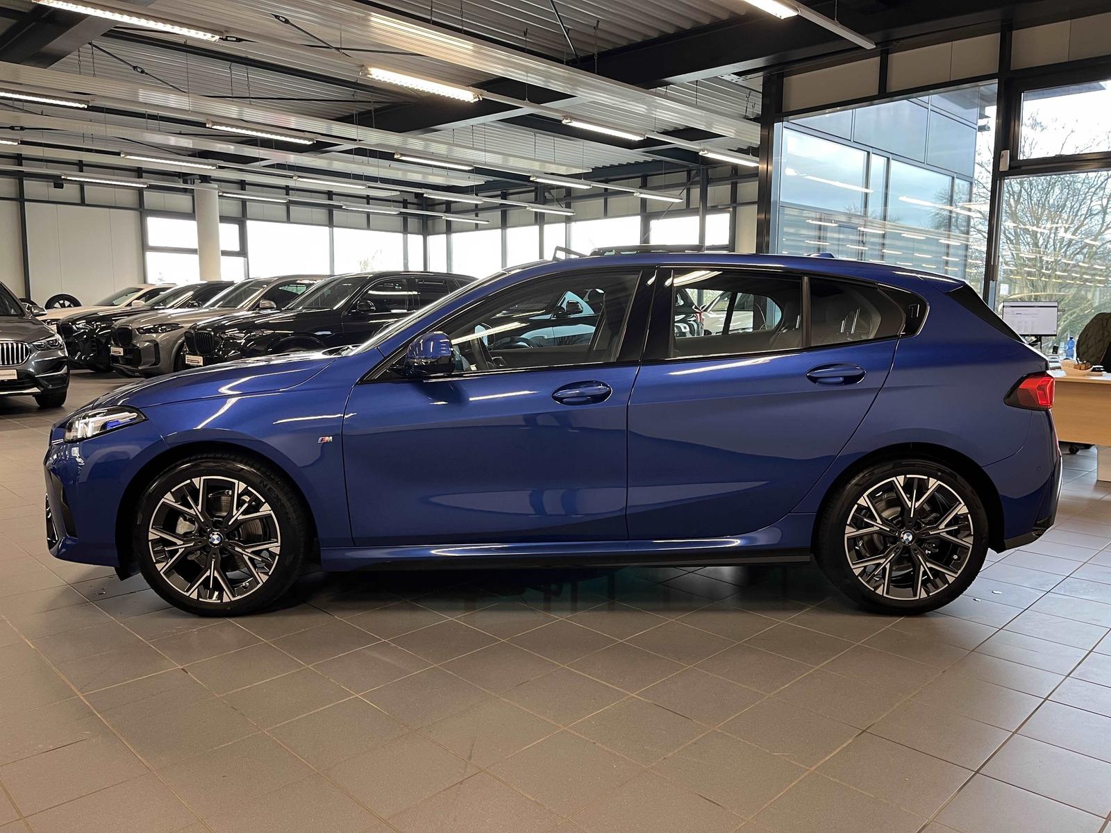 BMW 120 M Sport PANO RFK NAVI LED PDC V+H DAB Klima