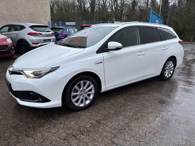 Toyota Auris Touring Sports Hybrid Edition-S+