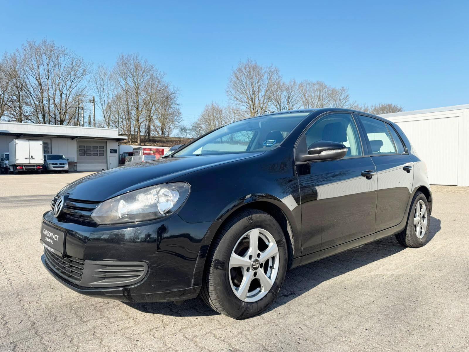 Volkswagen Golf 1.6 TDI Comfortline*KLIMA*NAVI*PDC*TEMPO*