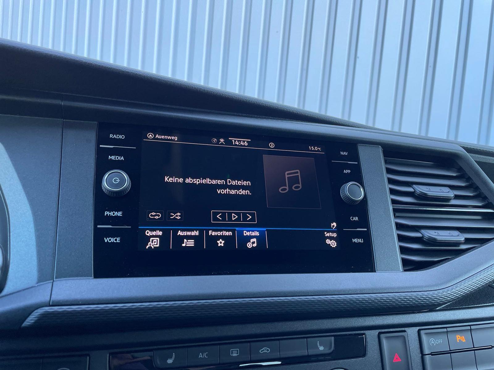 Volkswagen T6.1 Transporter Kombi KR LED STANDHZ ACC NAVI