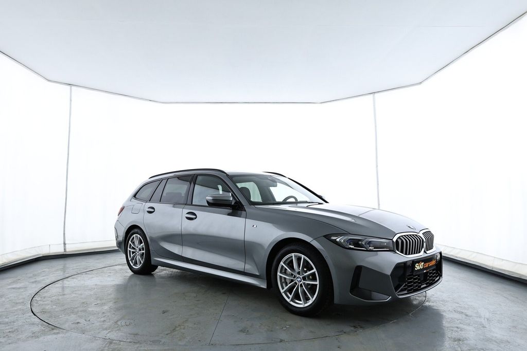 BMW 330
