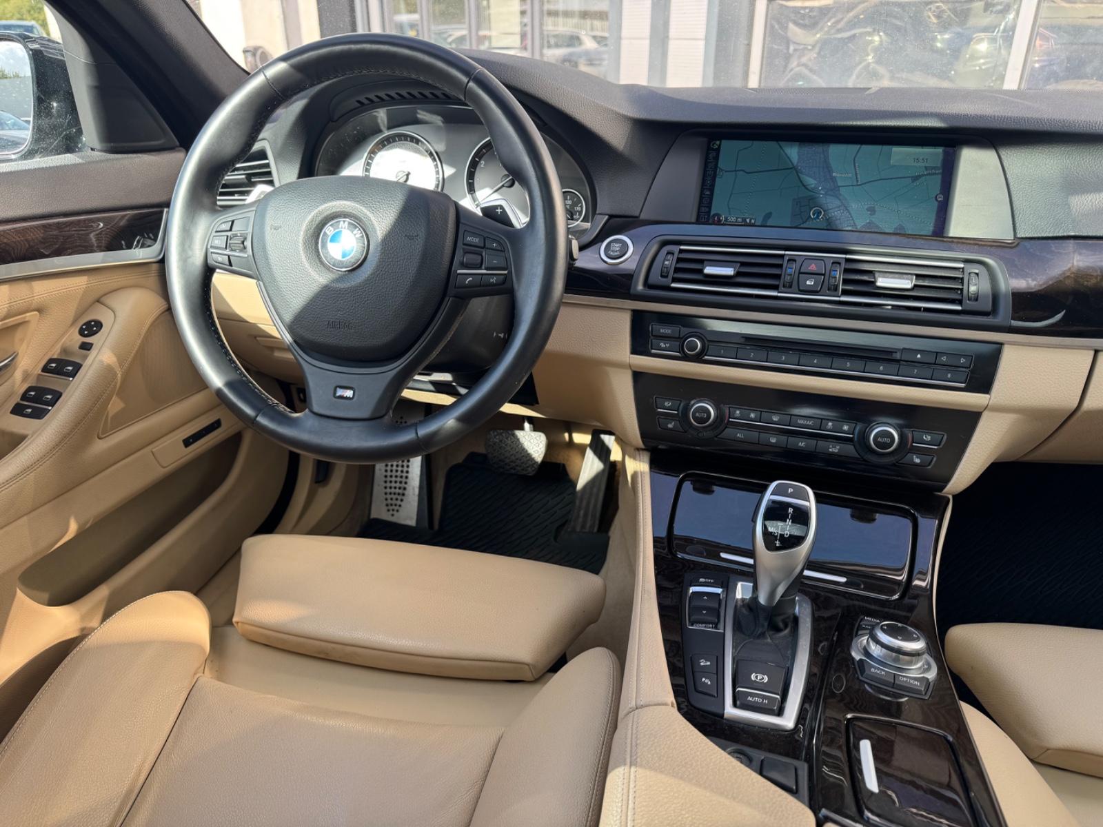 BMW 550 - XDRIVE - 408 CV - PACK M - CARNET ENTRETIEN
