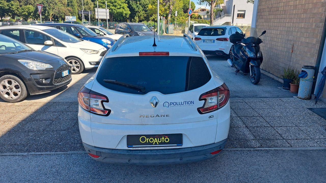 Renault Megane 2015 — photo 6