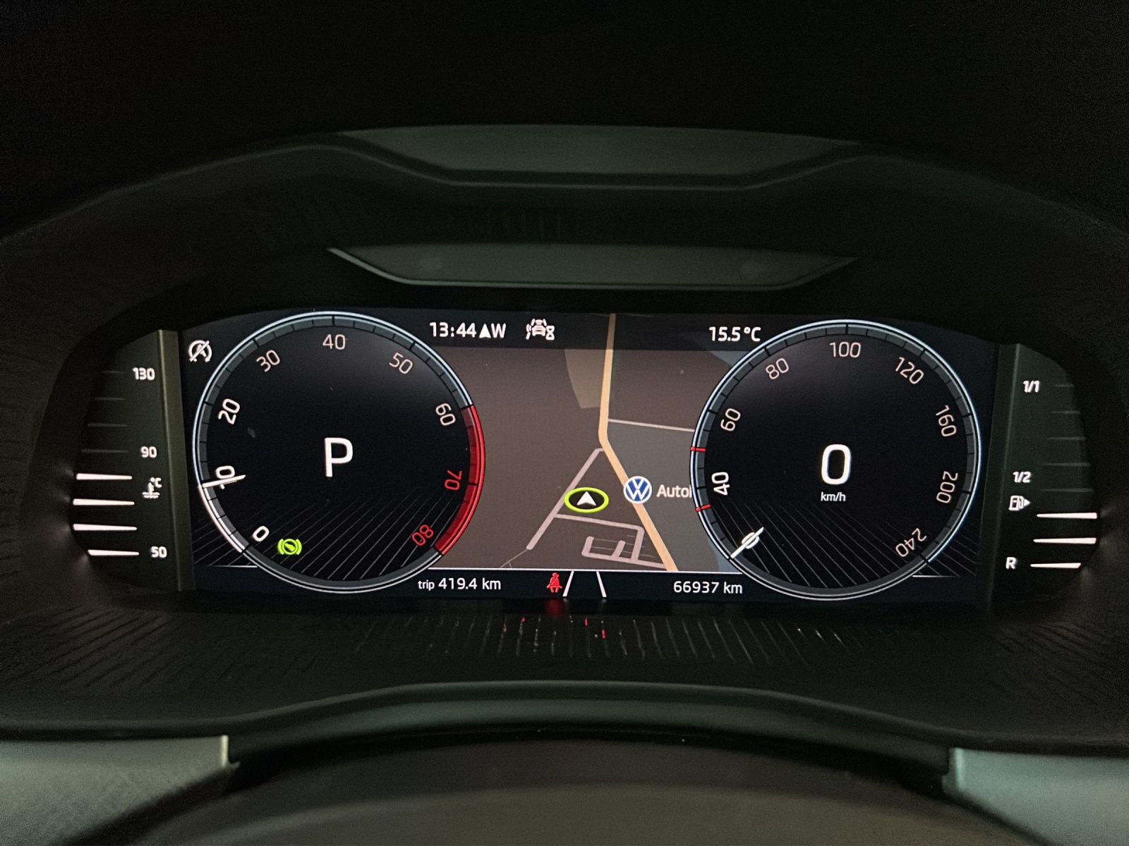 Fahrzeugabbildung SKODA Kamiq TSI Tour DSG LED Navi AID ACC RFK SH