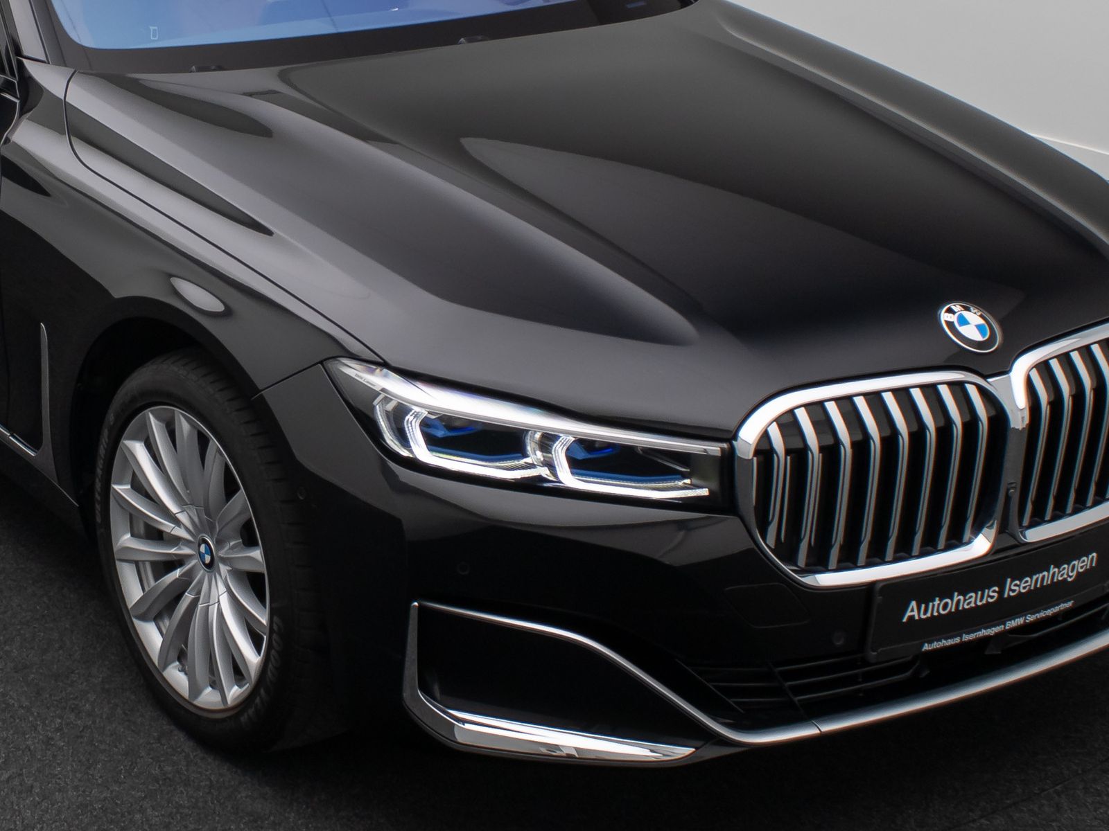 Fahrzeugabbildung BMW 730d xD Massage Laser H/K SoftCl Individual Voll