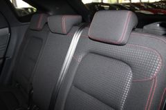 Fahrzeugabbildung Ford Kuga ST-Line X NAVI LED ACC 2xCAM WinterPaket2
