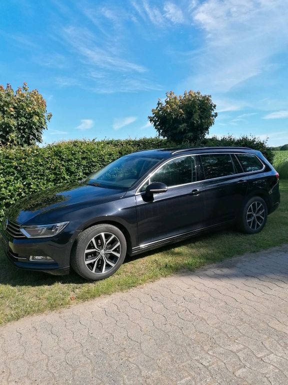 Image of Volkswagen Passat