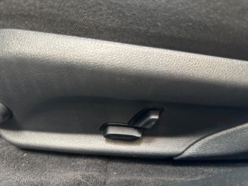 MYAUTOCENTER – Gebraucht- und Jahreswagen mit Werkstattservice in Pfaffenhofen Mercedes-Benz C 180 BlueTec d *Avantgarde*LED*Navi*TÜV*