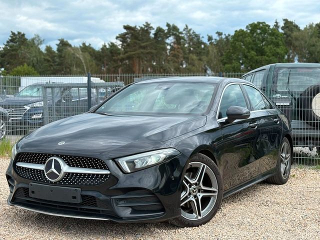 MERCEDES-BENZ A 200d AMG2.0 150ps /SzHg/Alcentara/Camera/Xenon