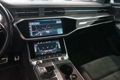 AUDI A6 Allroad quattro 55 TDI | Pano | Matrix | AHK AUDI A6 Allroad quattro 55 TDI | Pano | Matrix | AHK