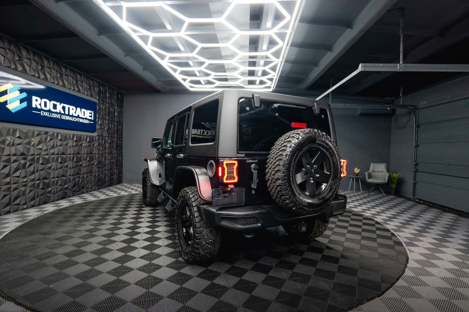 Fahrzeugabbildung Jeep Wrangler 3.6 V6 UNLIMITED SPORT OFFROAD 4x4 LED