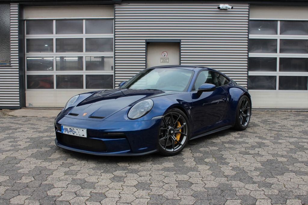 Image of Porsche 992