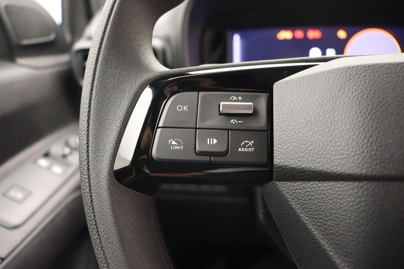 Fahrzeugabbildung Fiat Doblo Serie 3 L2 Heavy KaWa 1.5 BlueHDi AT8