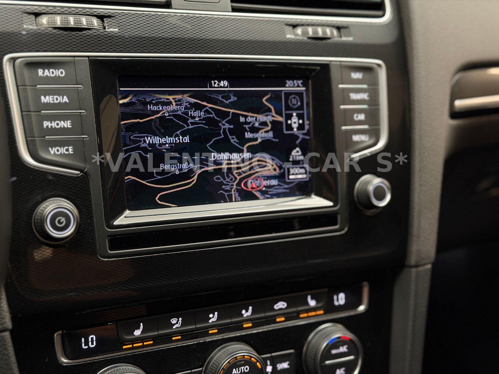 Volkswagen Golf VII Lim. GTI Navi/Temp/Parklenk/Shz/BiXen