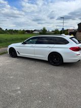 BMW 540i xDrive Touring A - - BMW 540: I