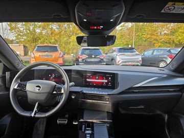 Bild 12 Opel Astra GS AT/NAVI/SHZ+LHZ/PDC vo+hi+360/ACC