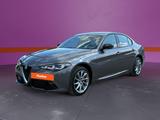 Alfa Romeo Giulia 2.0 Turbo 16V AT8 *Allrad *ACC - Alfa Romeo Jahreswagen