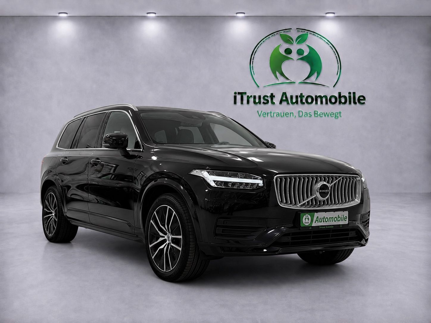 Volvo XC90 Momentum Pro AWD CAM 7-STZ PANO ACC HARMAN