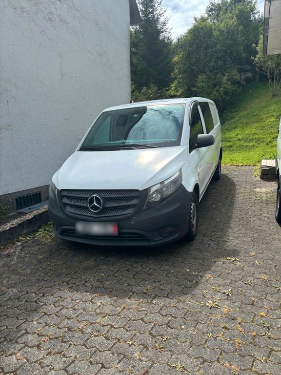 Image of Mercedes-Benz Vito