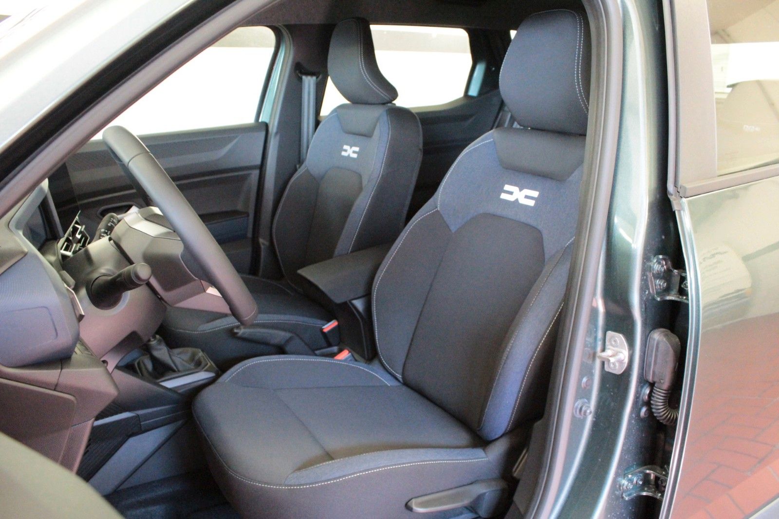 Fahrzeugabbildung Dacia Duster mild hybrid 130 Expression #15216