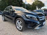 Mercedes-Benz GLA 220 d 4MATIC DCT AHK*Tempo*SitzHz.*1.Hand - Mercedes-Benz GLA 220 mit Diesel-Antrieb