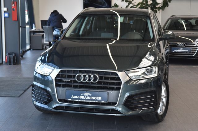 Audi Q3 2.0TDI S-tronic sport quattro Navi~AHK~RFKam