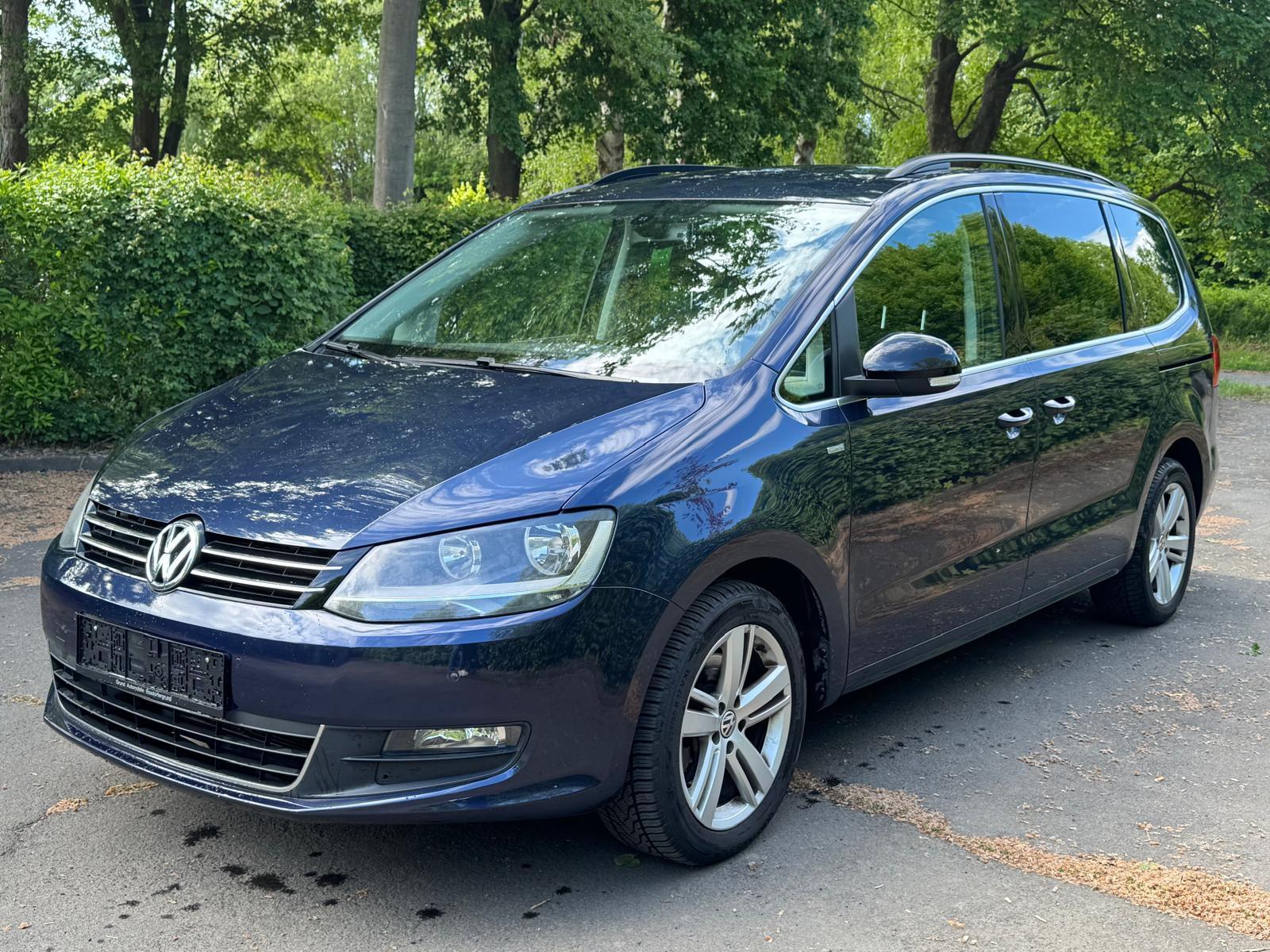 Volkswagen Sharan BMT 2.0 TDI 7-SITZER+SHZ+AHK+PDC+TEMPO+