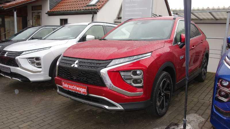 Mitsubishi Eclipse Cross PHEV 2.4 4WD LED,Standheizg,Navi,K