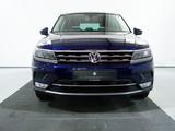 Volkswagen Tiguan 2.0 TSI Highline 4Motion 1.H+HEAD+NAV+LED - Volkswagen Tiguan: Blau, Motion