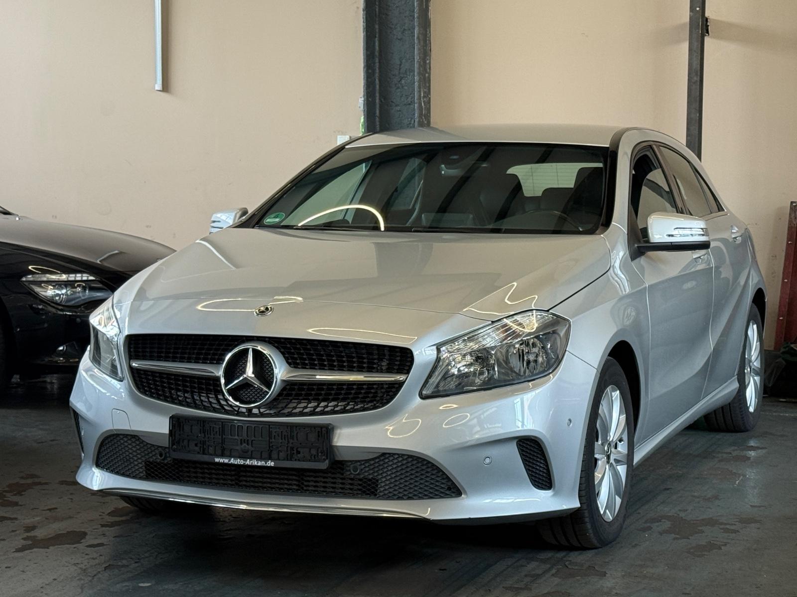 Mercedes-Benz A 180 BlueEfficiency Kamera/Wenig Km
