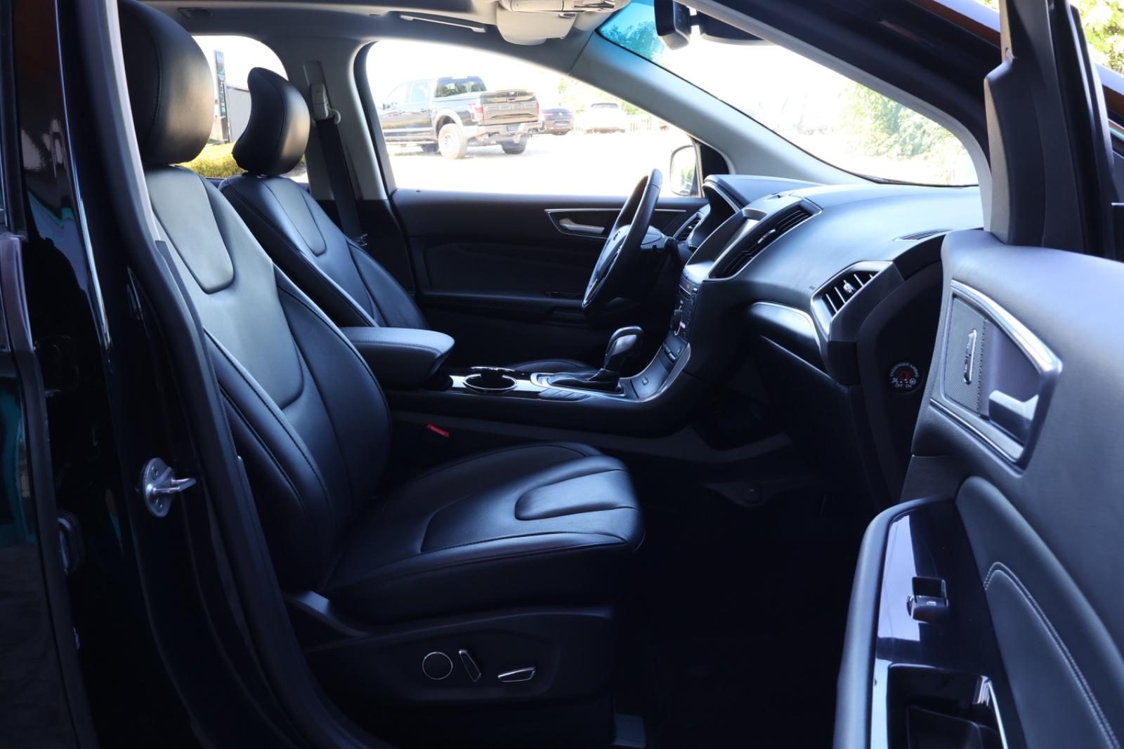 Ford Edge Titanium 4x4 LED/SHZ/NAV/TEMP
