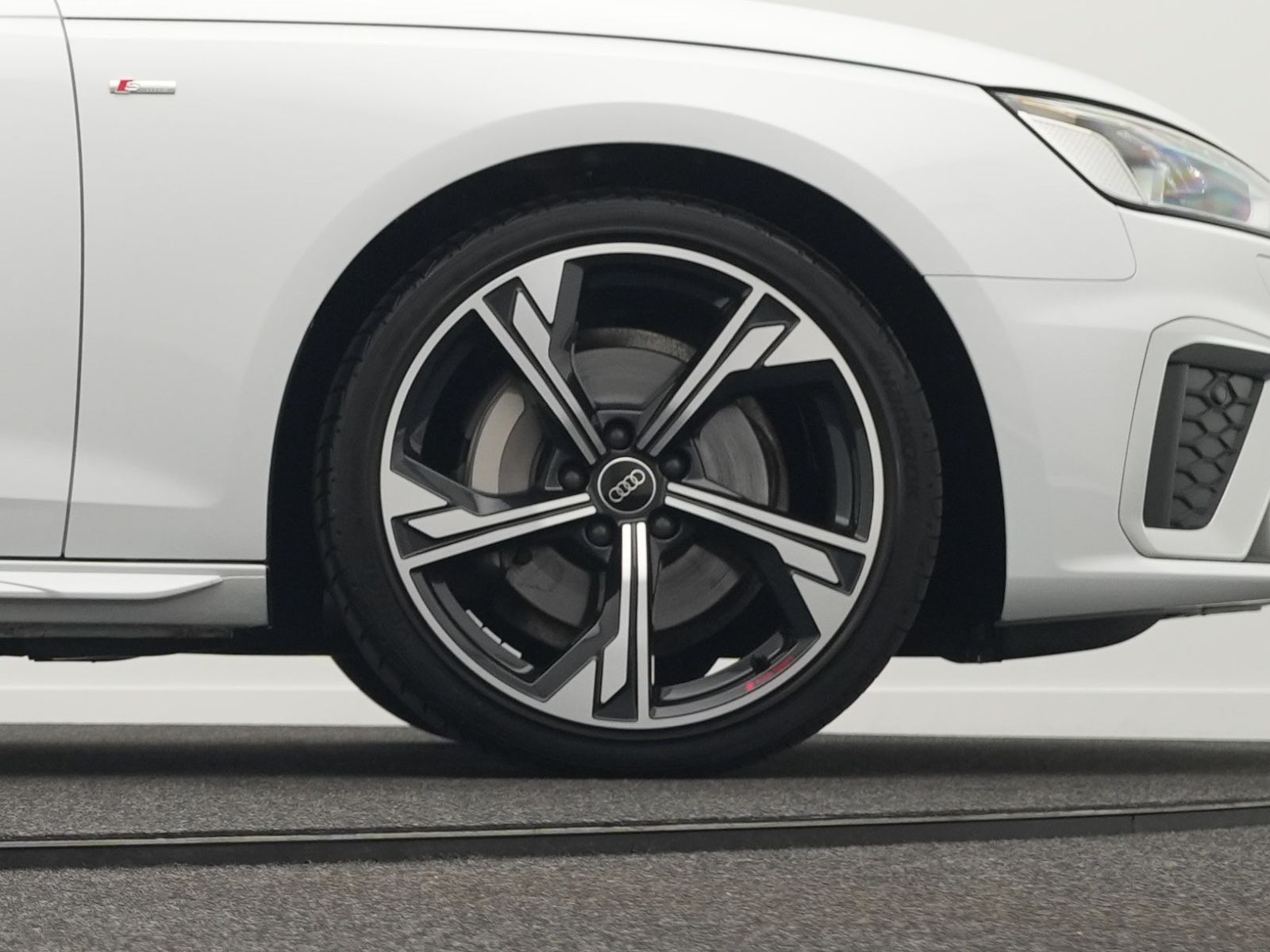 Audi A4 - Bild 50