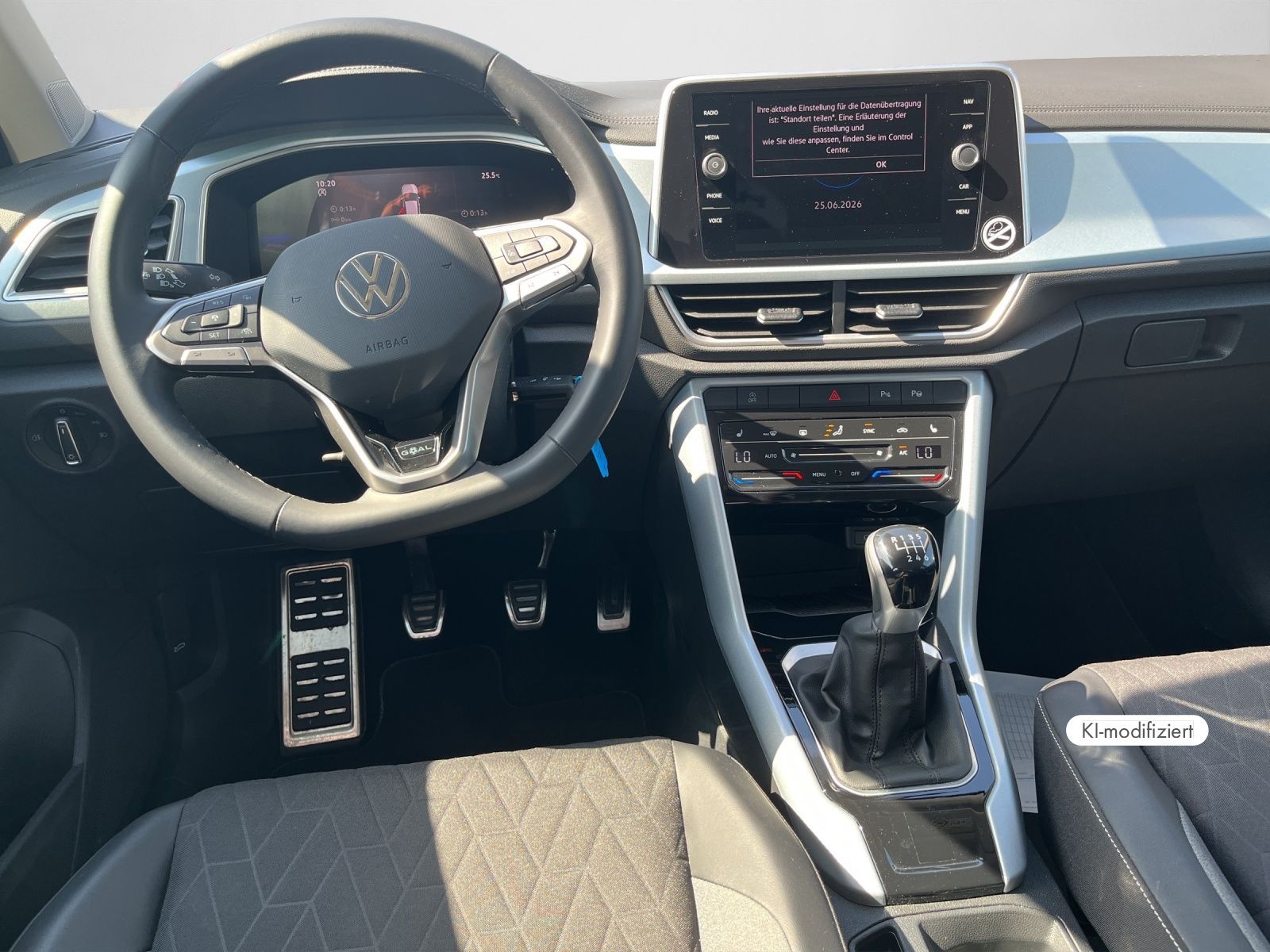 Volkswagen T-Roc - Bild 5