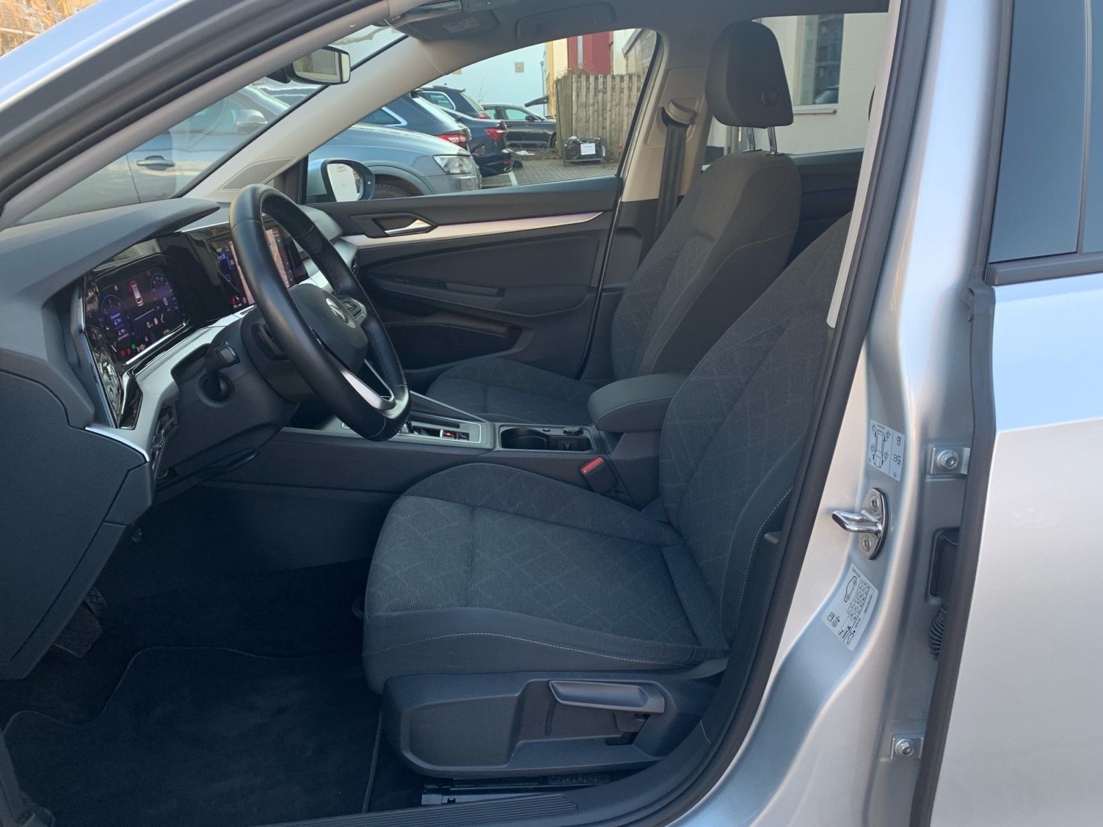 Volkswagen Golf - Bild 15