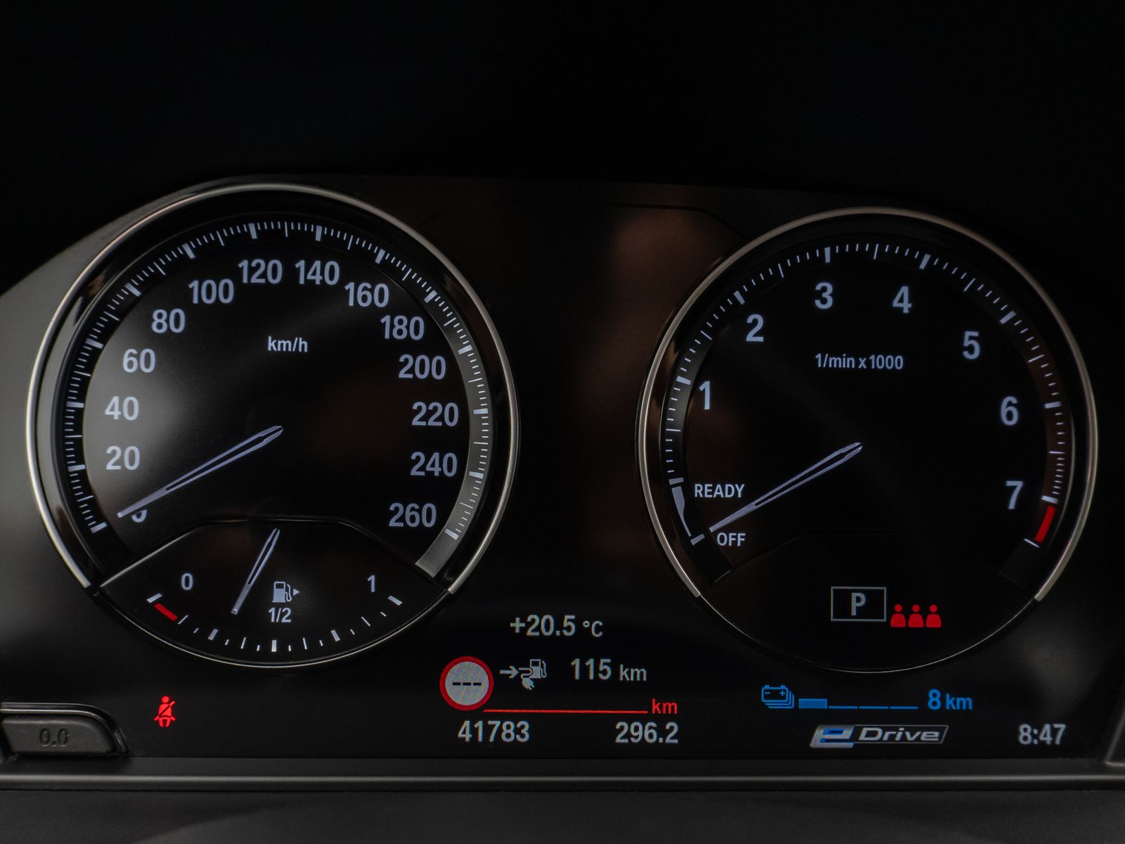 Fahrzeugabbildung BMW X2 xD25e DAB Navi Parkassist Geschwindigkeitsreg