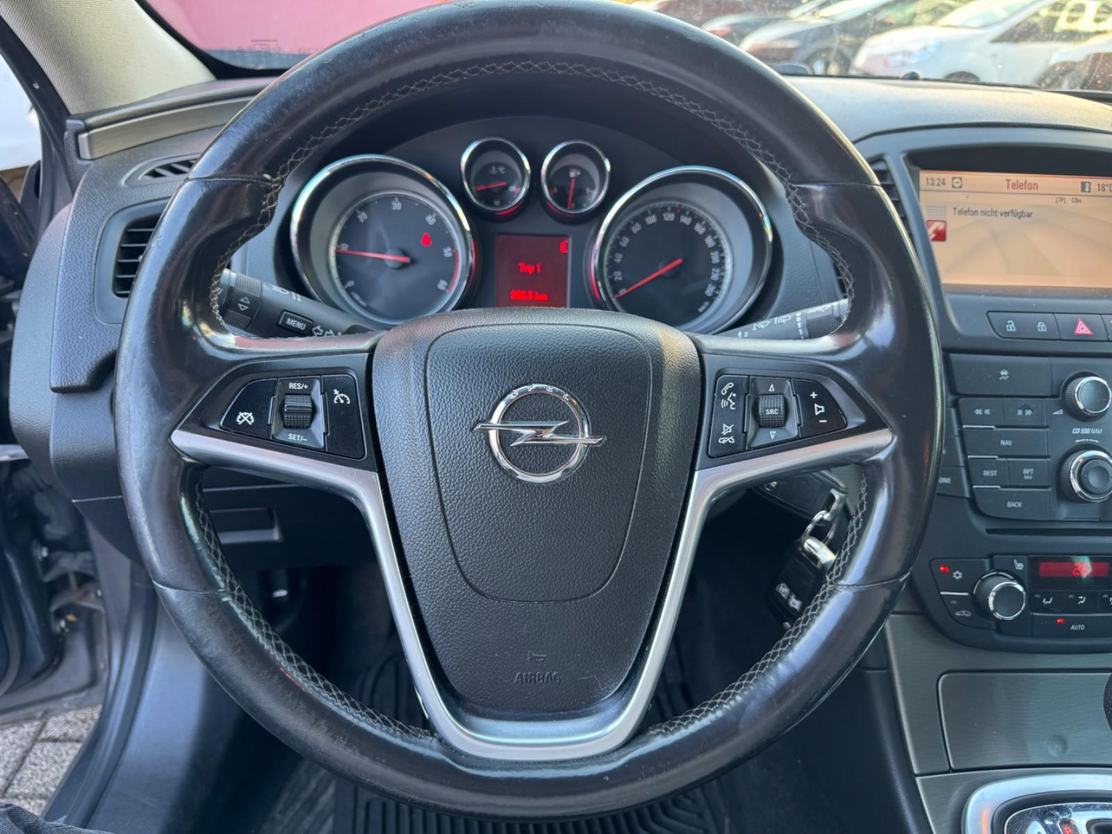 Opel Insignia 2011 — фото 29