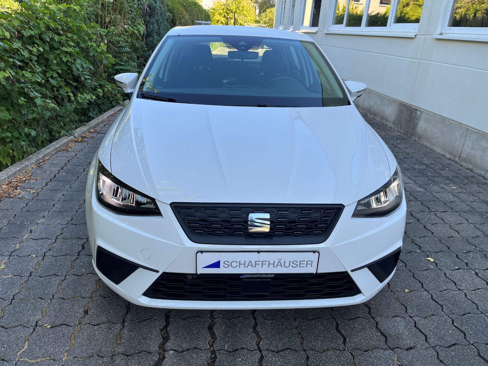 Fahrzeugabbildung SEAT Ibiza 1,0 TSI SHZ PDC LED ALU PDC FULL LINK MFL