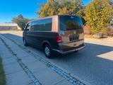 Volkswagen T5 Transporter Bus Caravelle Comfortline lang - Volkswagen aus 2010: Transporter