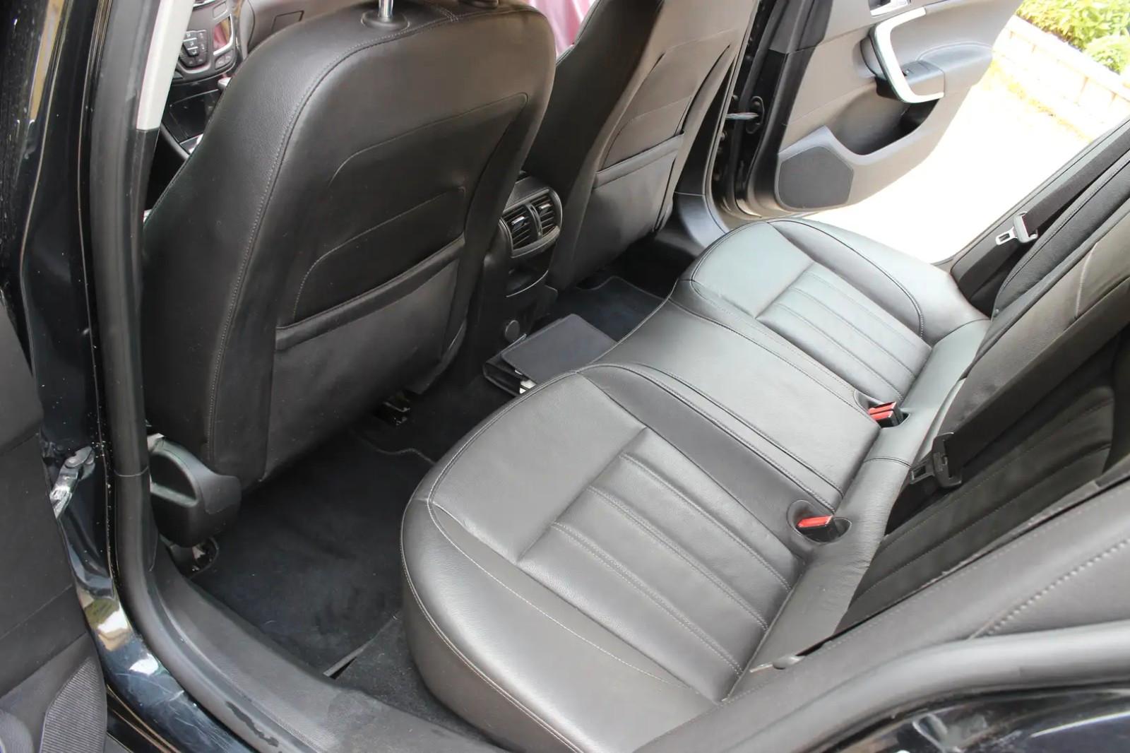 Opel Insignia Country Tourer 2.0 BiTurbo Diesel 