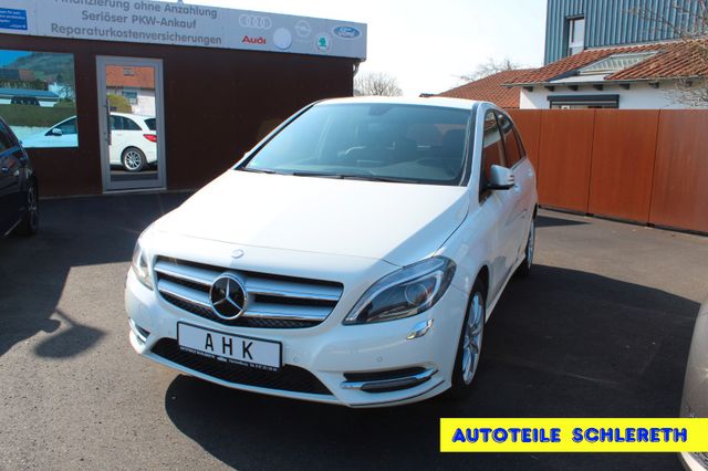 Mercedes-Benz B 180 B, viele Extras, HU und AU NEU